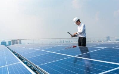 How Commercial Solar Panel Contractors Turn Dead Space into Real Power?